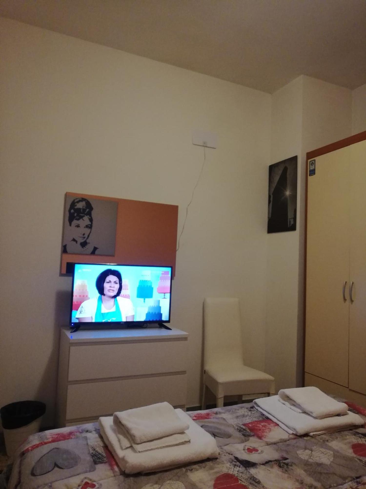 Pearl Pisa Guest House Room photo